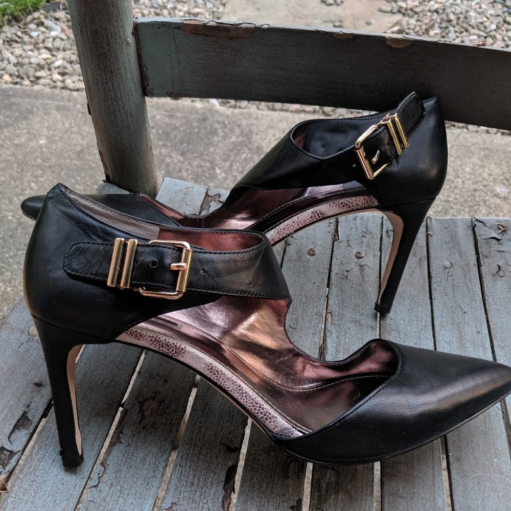 BCBGeneration Black Leather Pointy Heels Size 10M